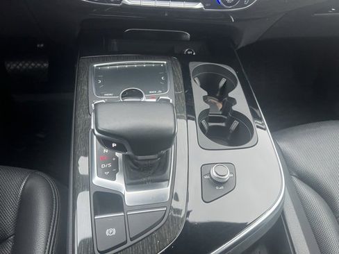 Used 2019 Audi Q7 3.0T Premium Plus w/ Premium Plus Package image 24
