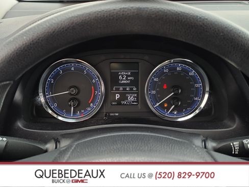 Used 2019 Toyota Corolla LE image 16