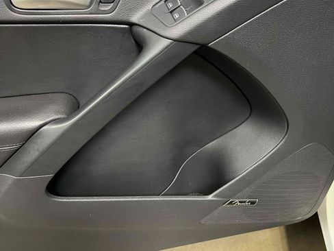 Used 2015 Volkswagen Tiguan SEL FWD image 64