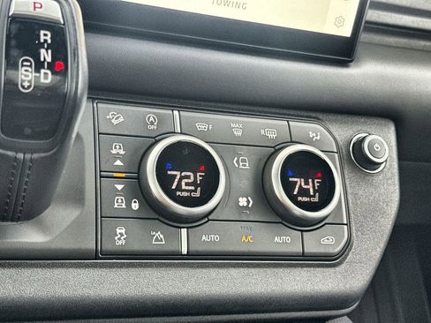 Used 2022 Land Rover Defender 110 V8 image 24