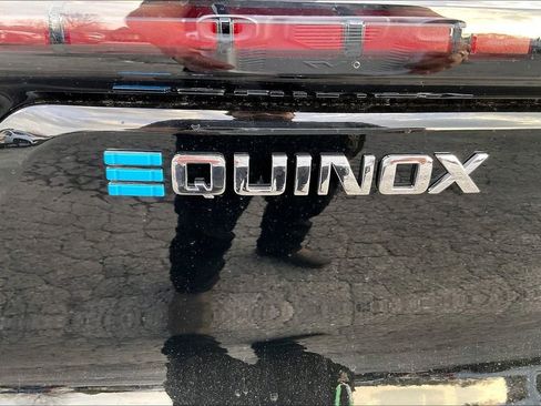 New 2026 Chevrolet Equinox EV LT FWD image 9