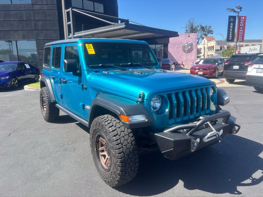 Used 2020 Jeep Wrangler Unlimited Sport S AWD/4WD image 2