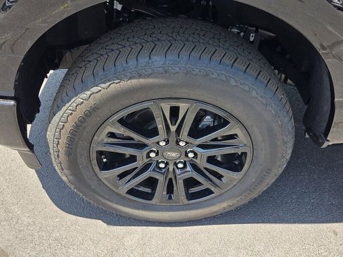 Used 2025 Ford F150 Platinum w/ FX4 Off-Road Package AWD/4WD image 16