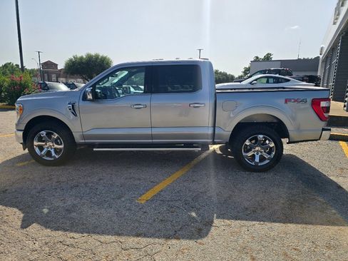 Used 2023 Ford F150 Lariat w/ FX4 Off-Road Package AWD/4WD image 8