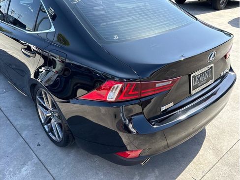 Used 2015 Lexus IS 250 w/ F-Sport Package RWD image 12