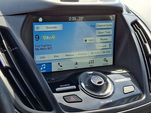 Used 2017 Ford Escape Titanium image 18