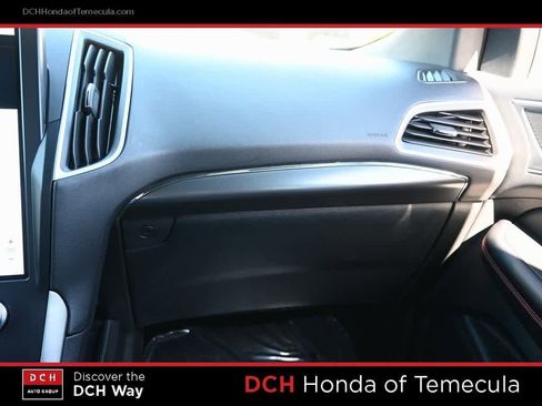 Used 2022 Ford Edge ST-Line w/ Class II Trailer Tow Package image 14