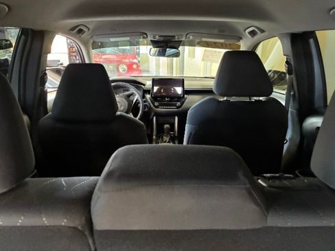Used 2023 Toyota Corolla Cross LE FWD image 15