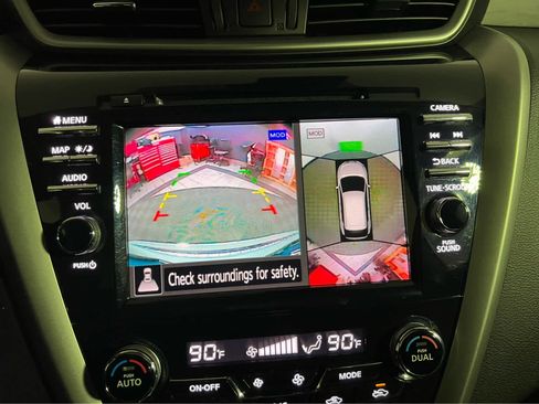 Certified 2023 Nissan Murano Platinum w/ Cargo Package image 16