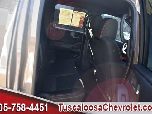 Used 2024 Nissan Frontier PRO-4X w/ Technology Package image 22