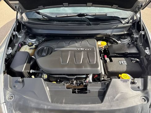 Used 2017 Jeep Cherokee Sport AWD/4WD image 22