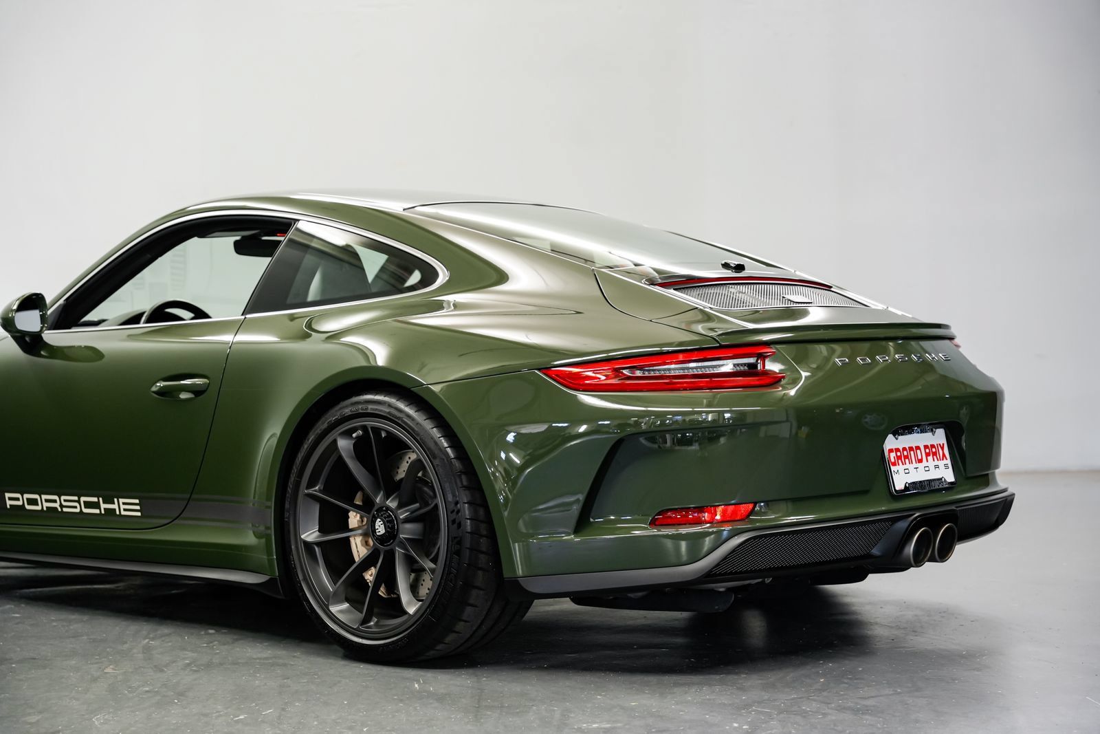 Used 2019 Porsche 911 GT3 RWD image 36