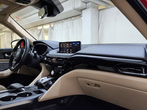 Certified 2024 Acura MDX w/Advance Package image 21
