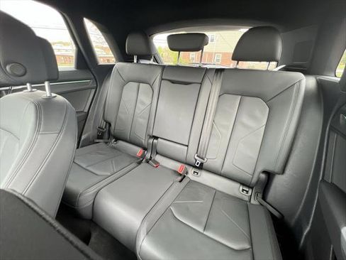 Used 2022 Audi Q3 2.0T Premium Plus AWD/4WD image 22