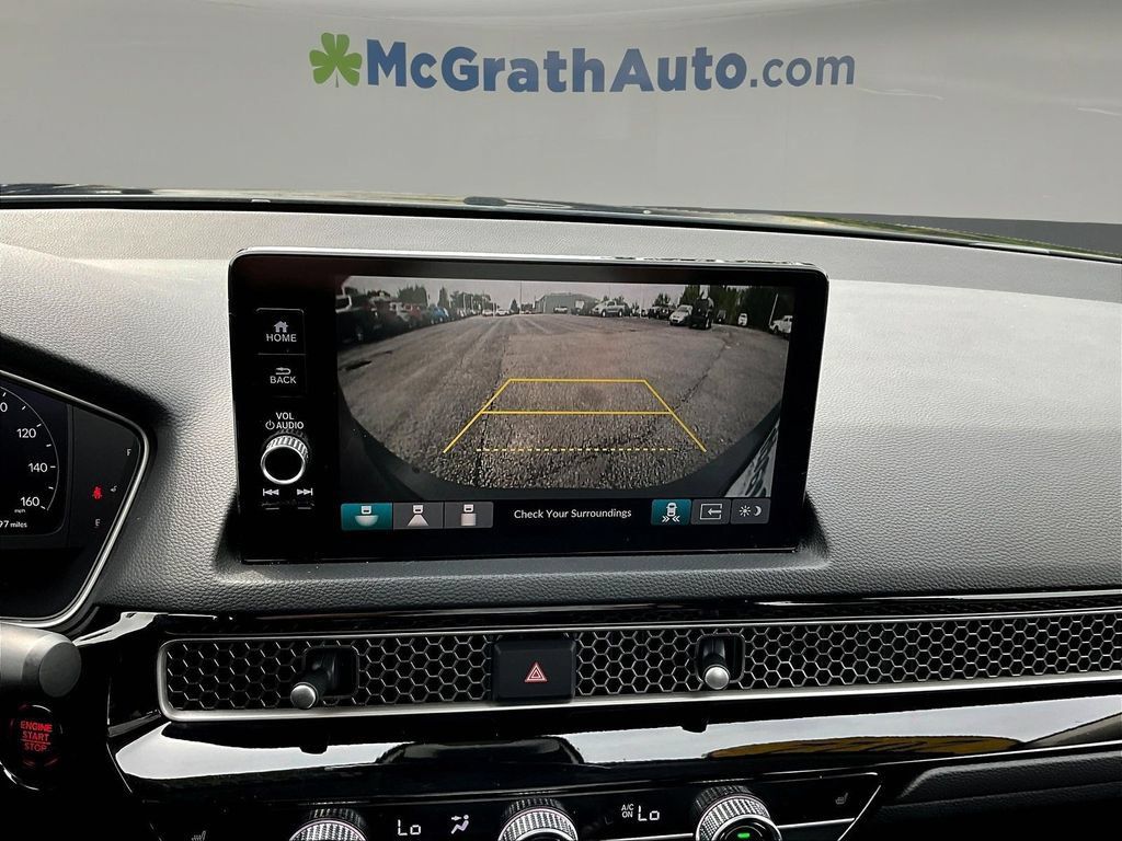 Used 2022 Honda Civic Touring image 17