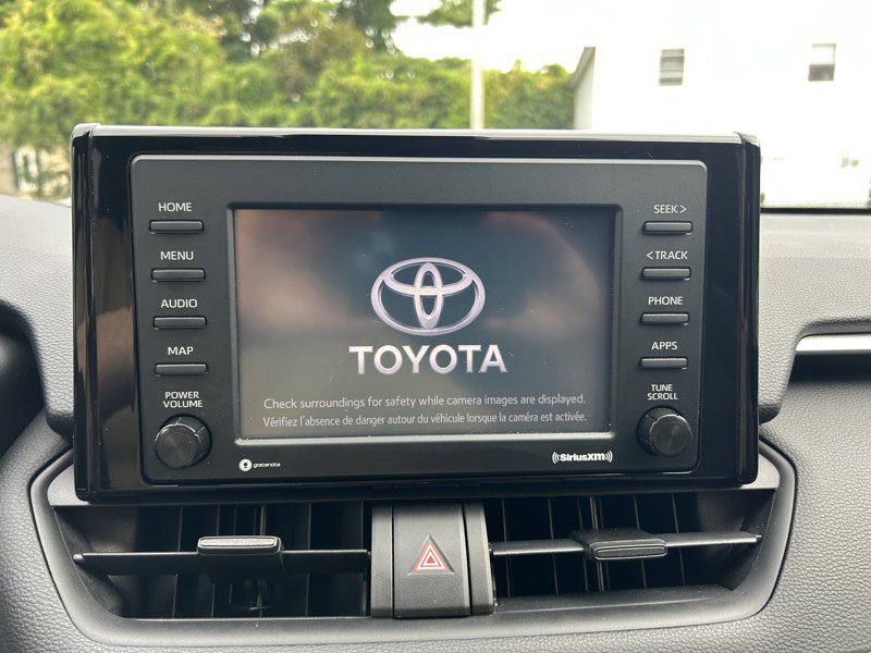 Used 2020 Toyota RAV4 LE w/ All Weather Liner Package AWD/4WD image 10