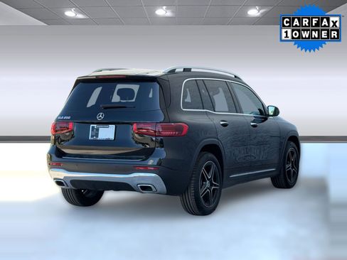 Certified 2024 Mercedes-Benz GLB 250 image 9