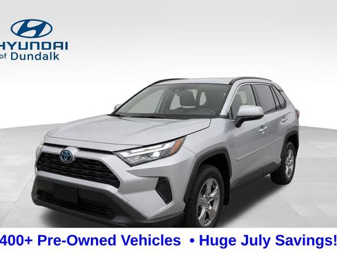 Used 2023 Toyota RAV4 XLE AWD/4WD image 3