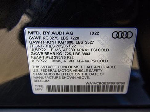 Used 2023 Audi e-tron S Prestige w/ Prestige Package image 29