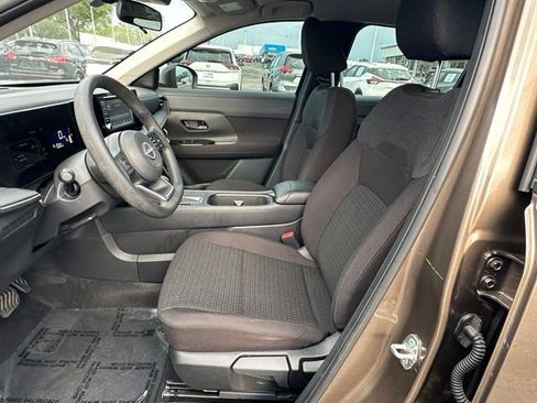 Used 2025 Nissan Kicks S AWD/4WD image 23