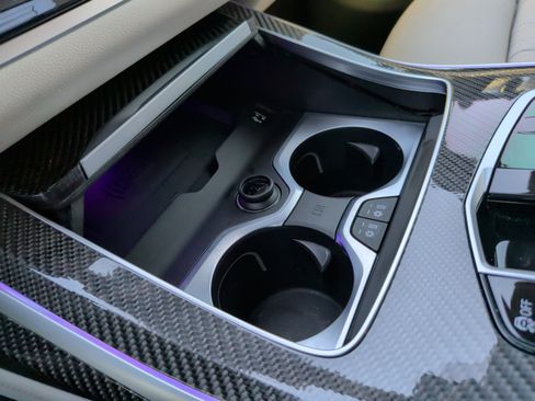 Certified 2024 BMW X7 M60i w/ Executive Package image 20