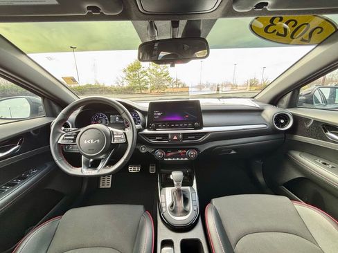 Used 2023 Kia Forte GT image 21