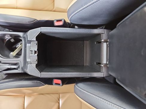 Used 2018 Toyota RAV4 Limited image 25