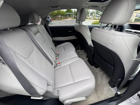 Used 2014 Lexus RX 450h AWD image 14