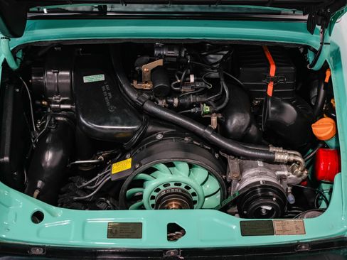 Used 1992 Porsche 911 Targa image 43