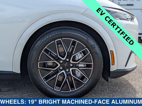Certified 2025 Ford Mustang Mach-E Premium RWD image 12