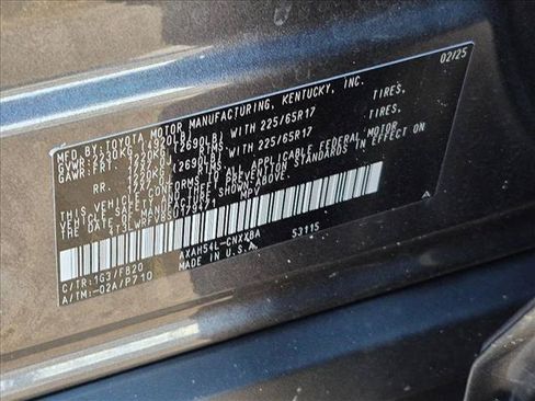 Used 2025 Toyota RAV4 LE AWD/4WD image 17