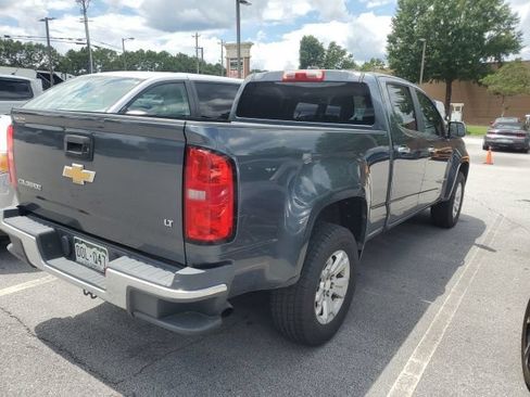 Used 2015 Chevrolet Colorado LT w/ Luxury Package RWD image 3