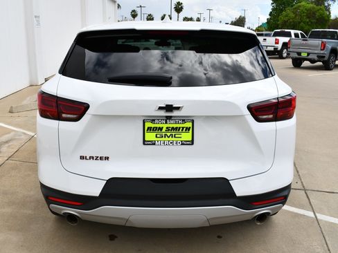 Used 2023 Chevrolet Blazer LT image 6
