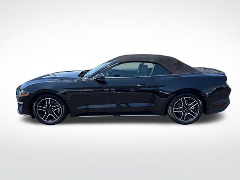 Used 2022 Ford Mustang Premium RWD image 4