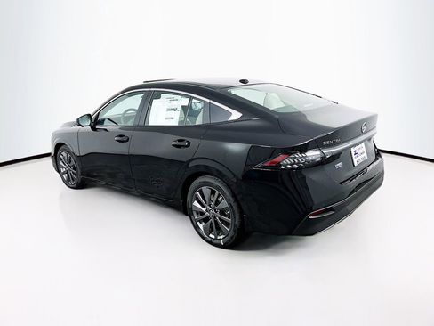 New 2026 Nissan Sentra SL w/ Floor Mat Package image 5