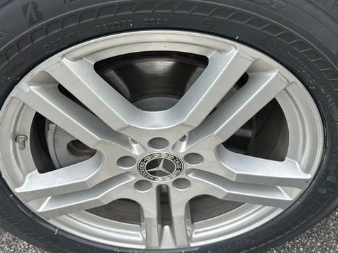 Used 2023 Mercedes-Benz GLB 250 4MATIC image 6