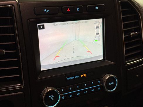 Used 2019 Ford Expedition Limited w/ Driver Assistance Package image 40