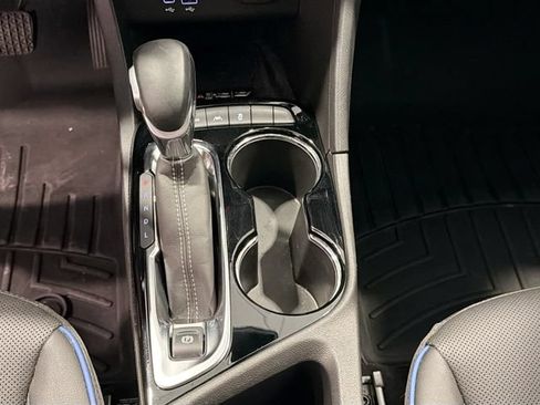 Used 2025 Buick Encore GX Sport Touring w/ Advanced Technology Package AWD/4WD image 14