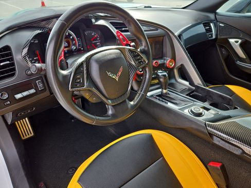 Used 2014 Chevrolet Corvette Stingray Convertible w/ 3LT Preferred Equipment Group RWD image 12