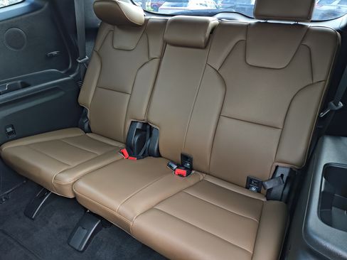 Used 2021 Kia Telluride SX w/ SX Prestige Package AWD/4WD image 20