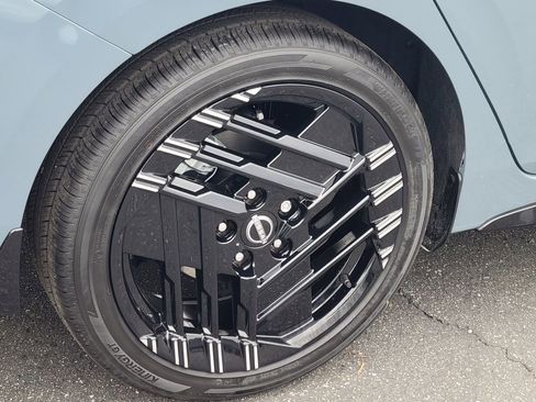 New 2026 Nissan Sentra SR w/ Floor Mat Package image 3