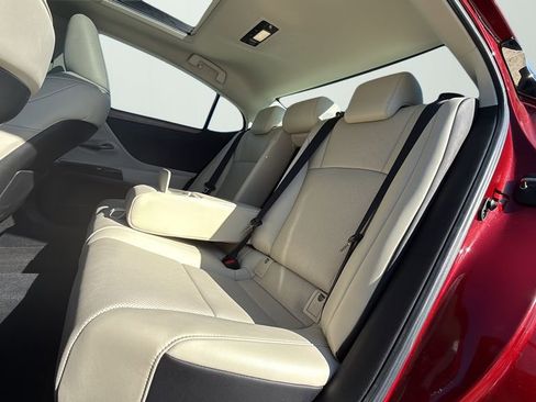 Certified 2025 Lexus ES 350 w/ Premium Package image 11