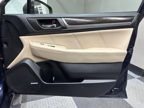 Used 2018 Subaru Legacy 2.5i Limited image 21