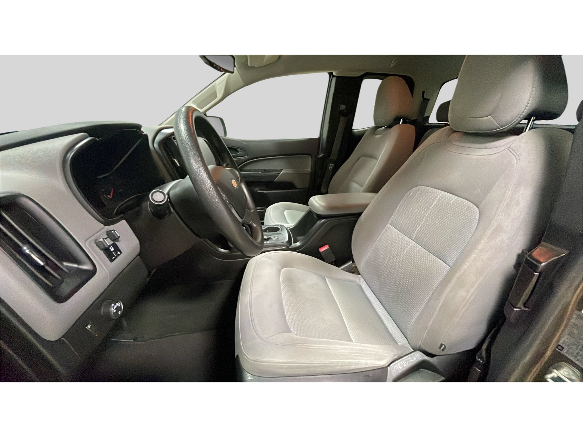 Used 2016 Chevrolet Colorado W/T w/ WT Convenience Package RWD image 11