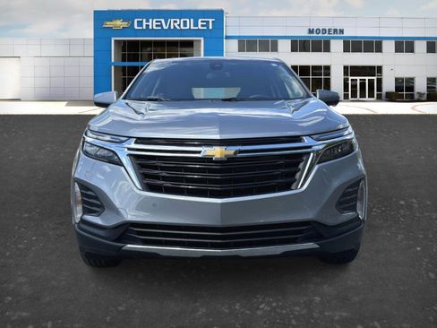 Used 2024 Chevrolet Equinox LT w/ LPO, Floor Liner Package FWD image 6