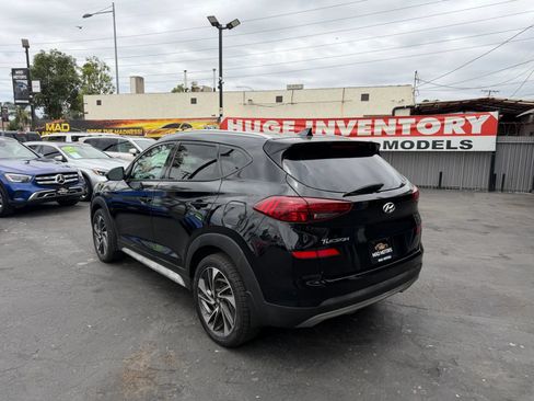 Used 2020 Hyundai Tucson Sport FWD image 4