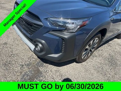 Used 2025 Subaru Outback Touring XT w/ Popular Package #2 AWD/4WD image 9