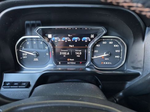 Used 2020 GMC Sierra 1500 AT4 w/ AT4 Premium Package AWD/4WD image 10
