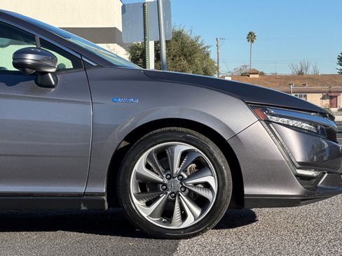 Certified 2018 Honda Clarity Touring image 35