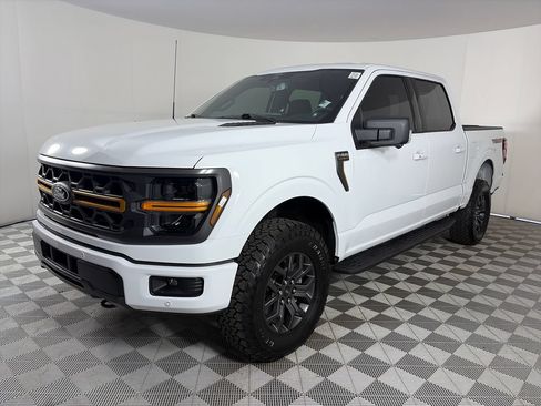 Certified 2025 Ford F150 Tremor AWD/4WD image 3